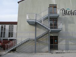 Aussentreppe gerade-063